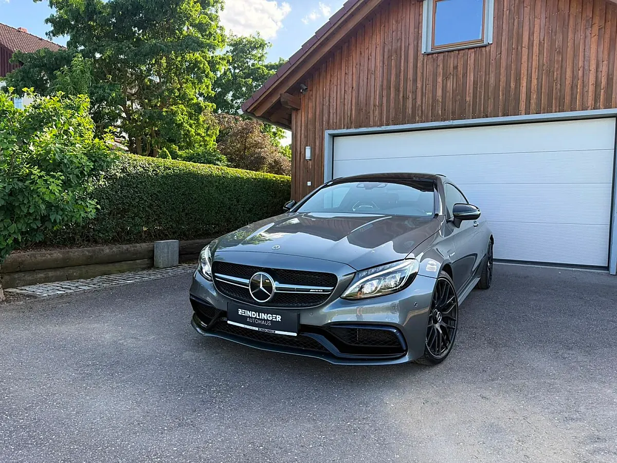 Mercedes-Benz C-Class 2017 photo 2