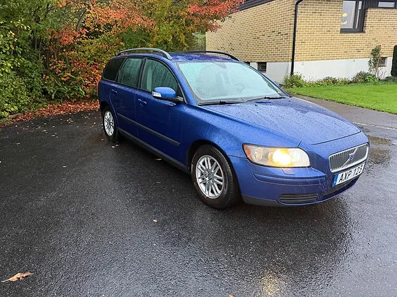 Volvo V50