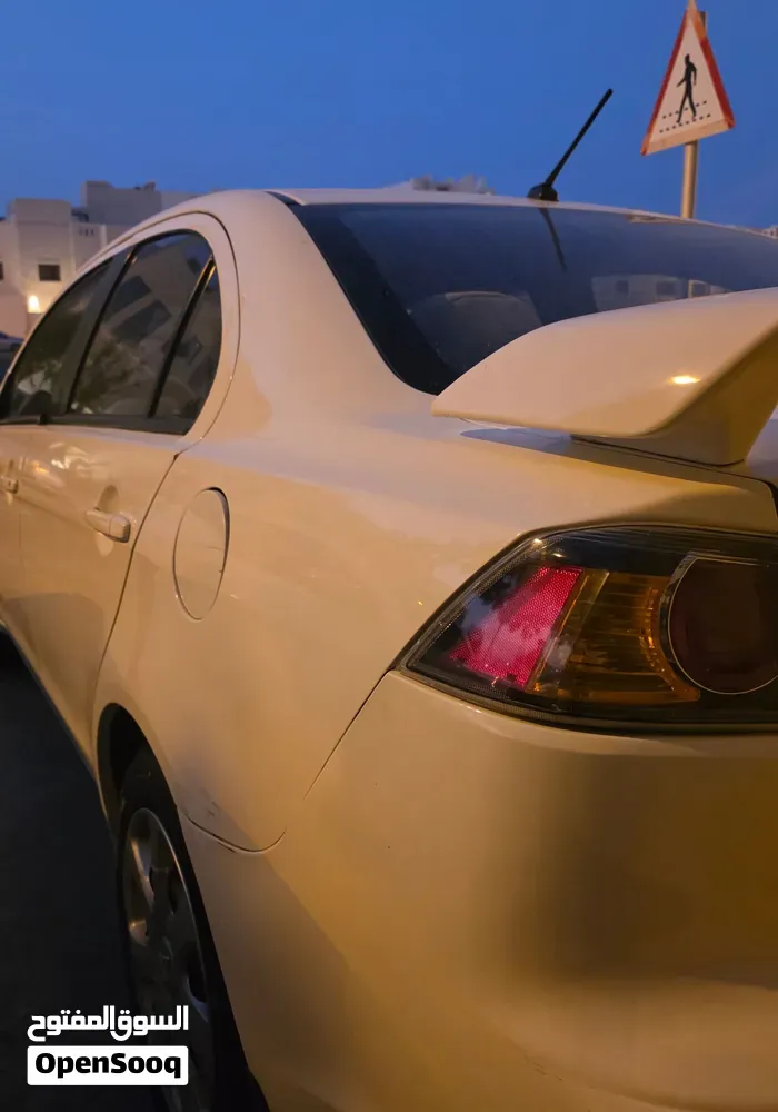 Mitsubishi Lancer 2016 photo 4