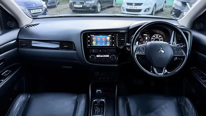 Mitsubishi Outlander 2018 photo 4