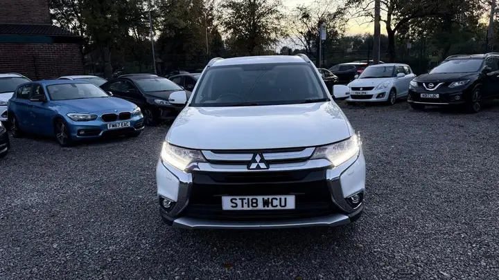 Mitsubishi Outlander 2018 photo 5