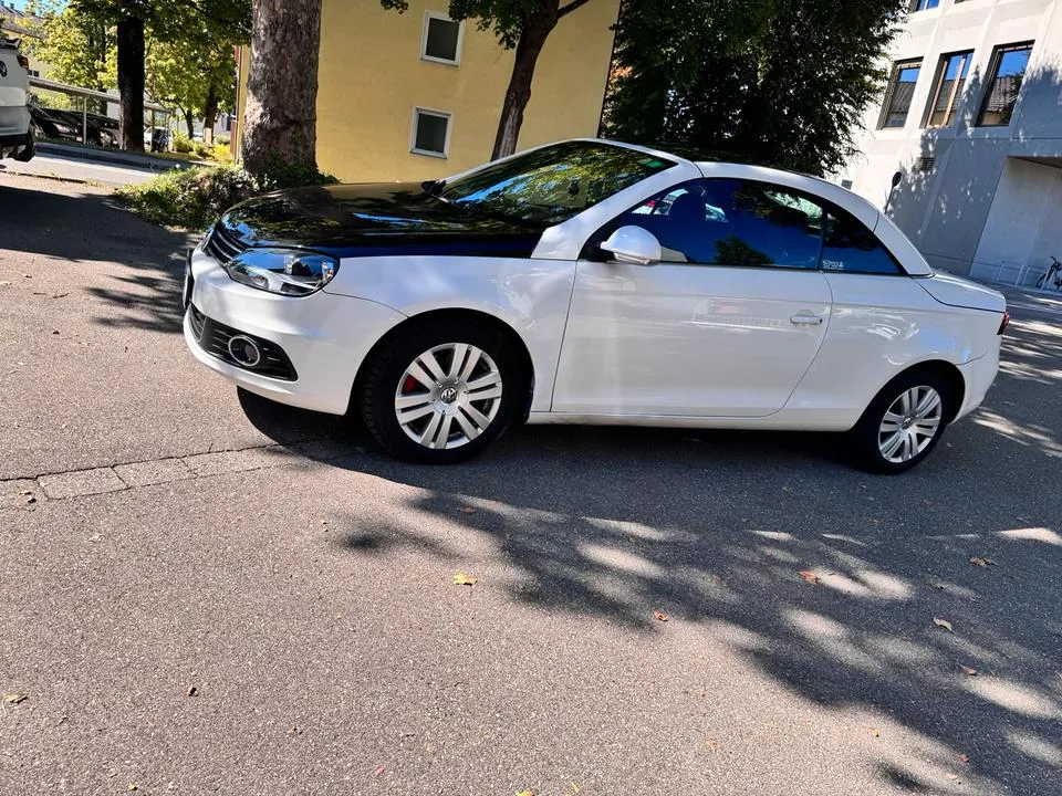 Volkswagen Eos