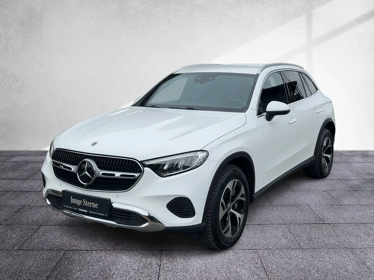 Mercedes-Benz Glc-Class 2025 photo 2