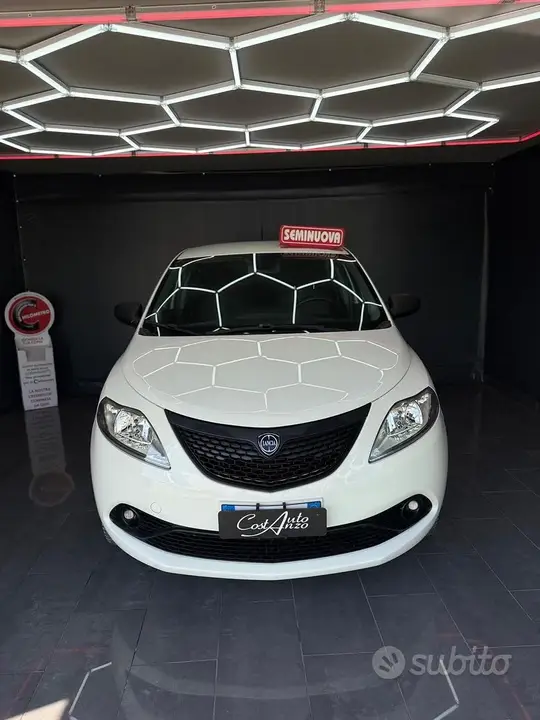 Lancia Ypsilon 2020 photo 3