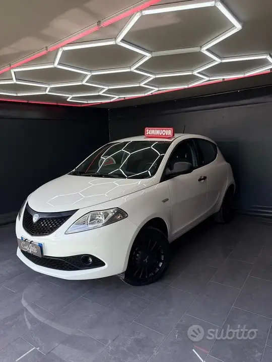 Lancia Ypsilon 2020 photo 4