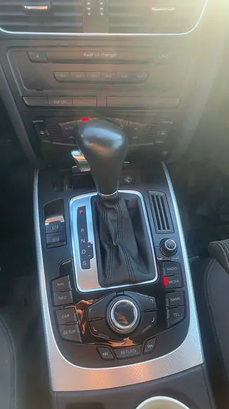 Audi A4 2009 photo 5