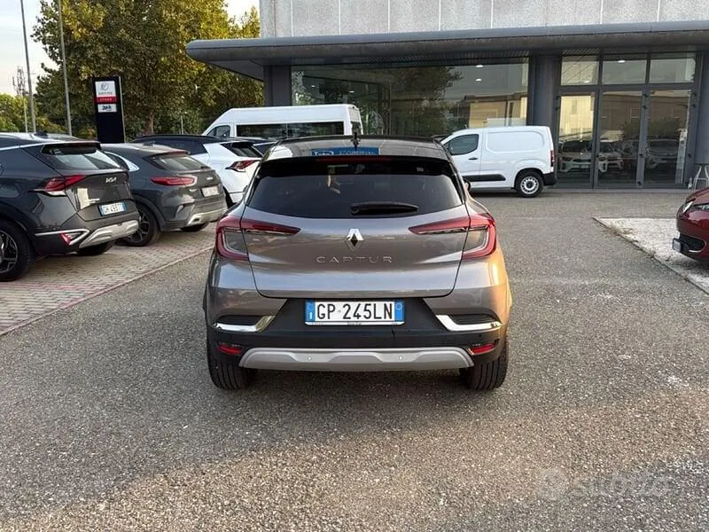 Renault Captur 2023 photo 5