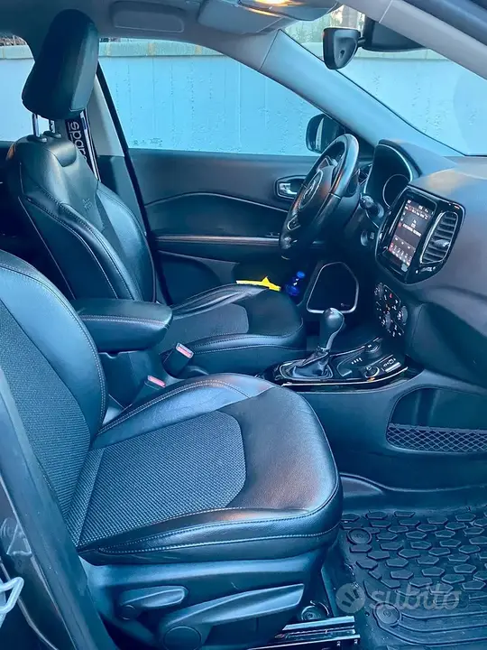 Jeep Compass 2018 photo 4