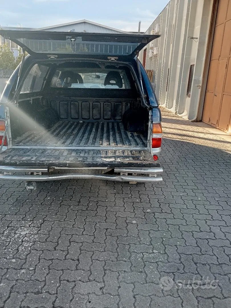 Mitsubishi L200