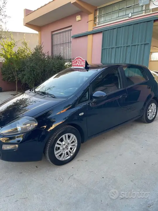 Fiat Punto 2013 photo 2