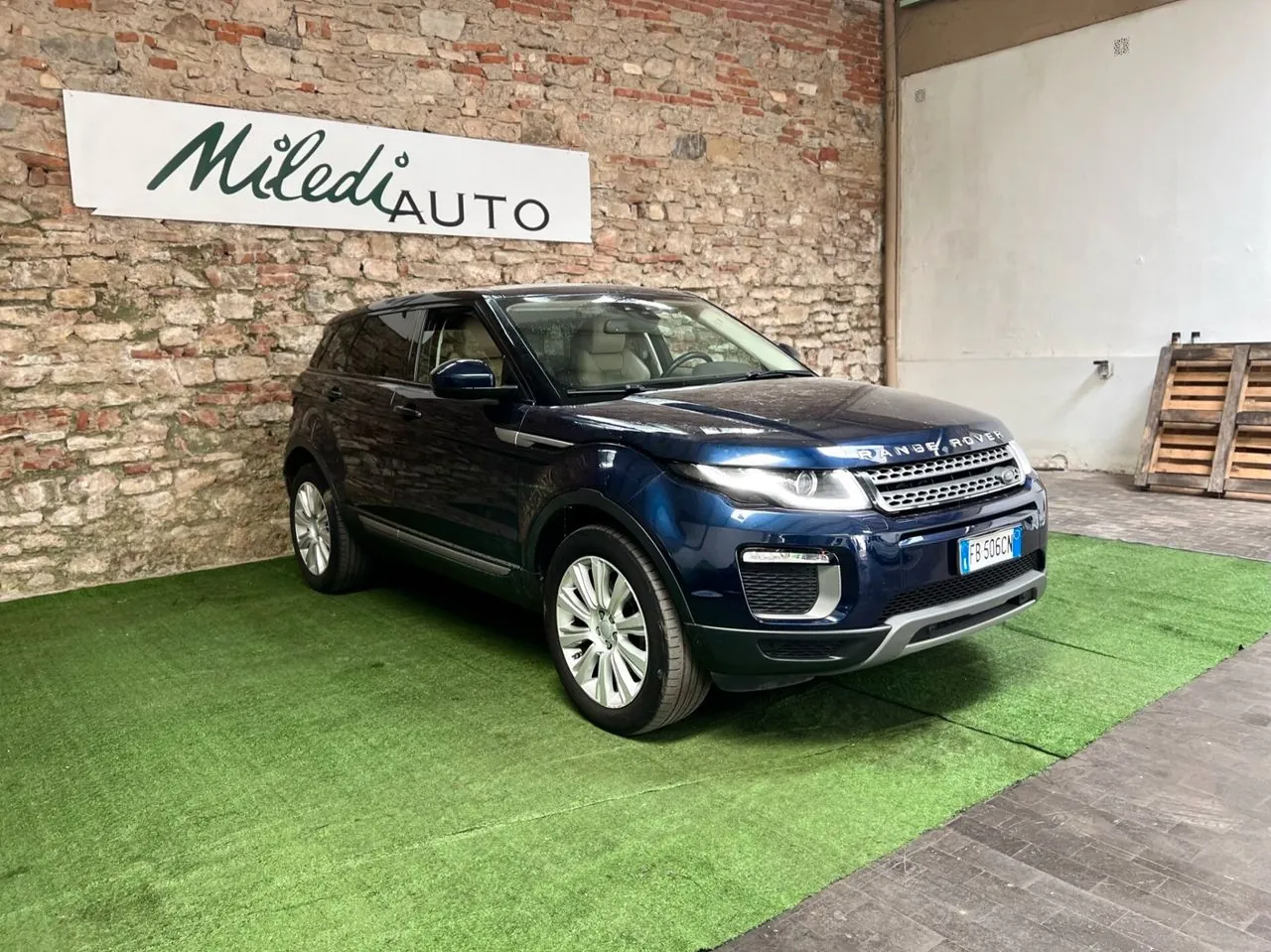 Land Rover Range Evoque 2015 photo 3