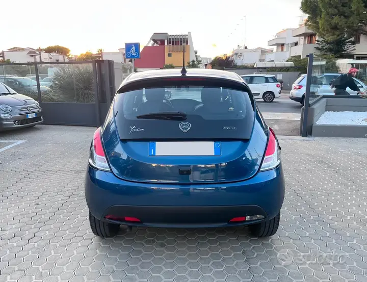 Lancia Ypsilon 2023 photo 5