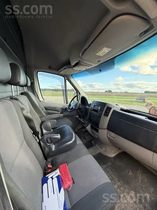 Volkswagen Crafter 2016 photo 2