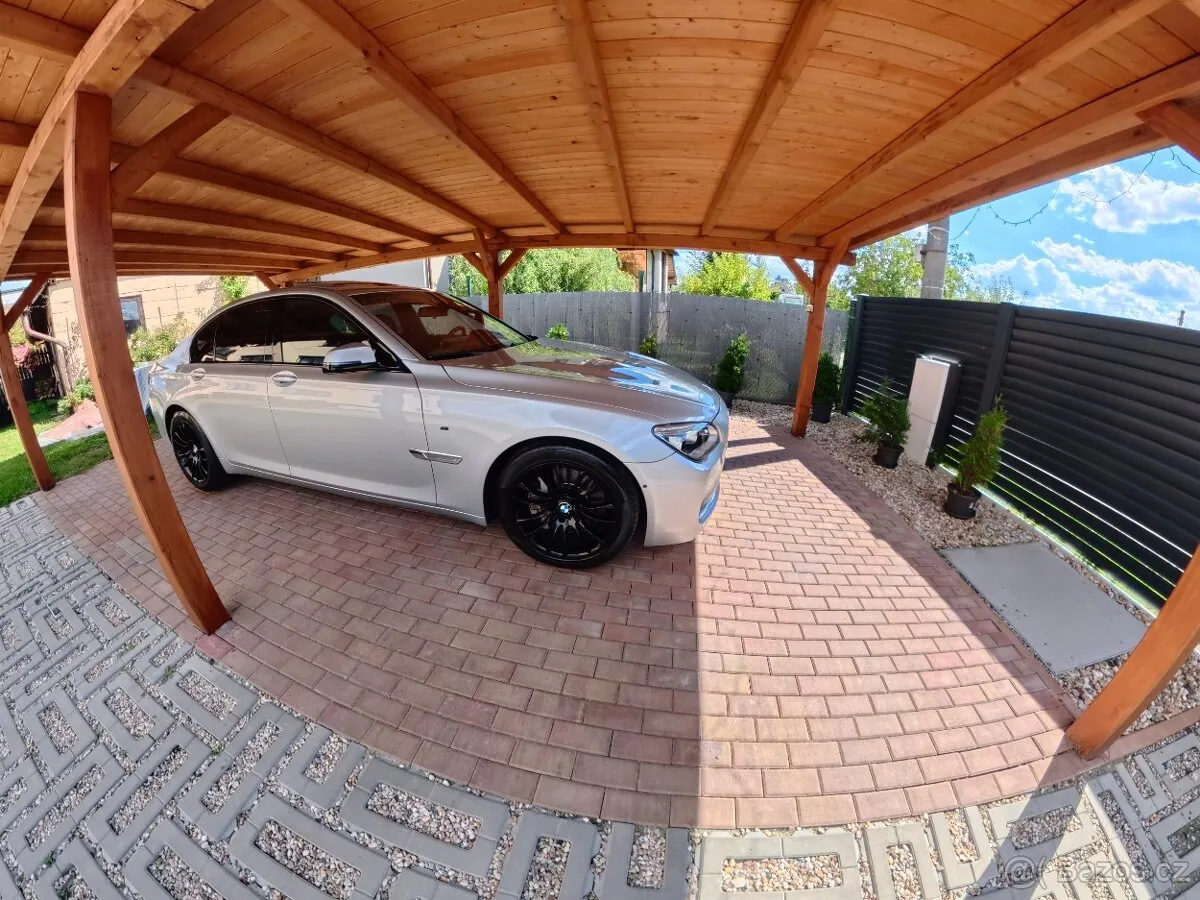 BMW 750I 2013 photo 3