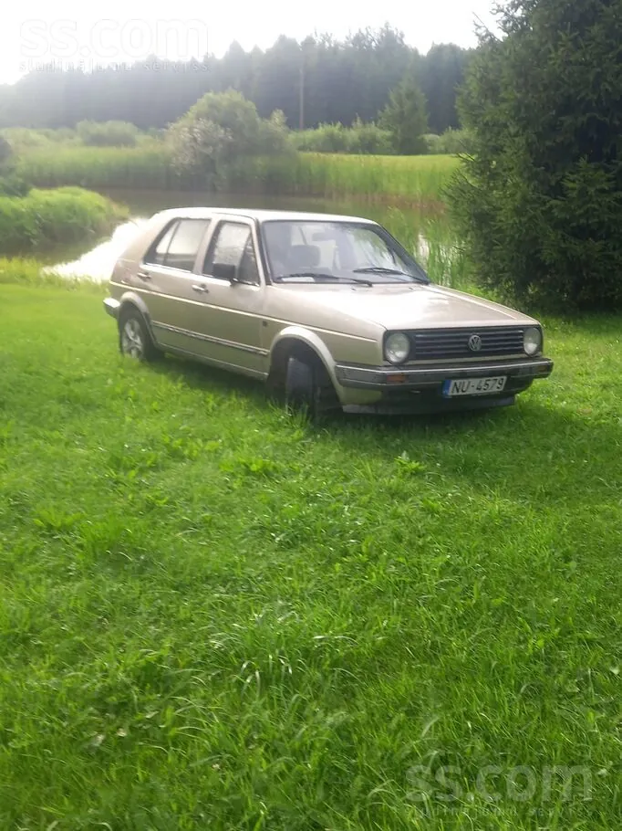 Volkswagen Golf 2 1984 photo 2