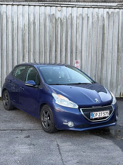 Peugeot 208