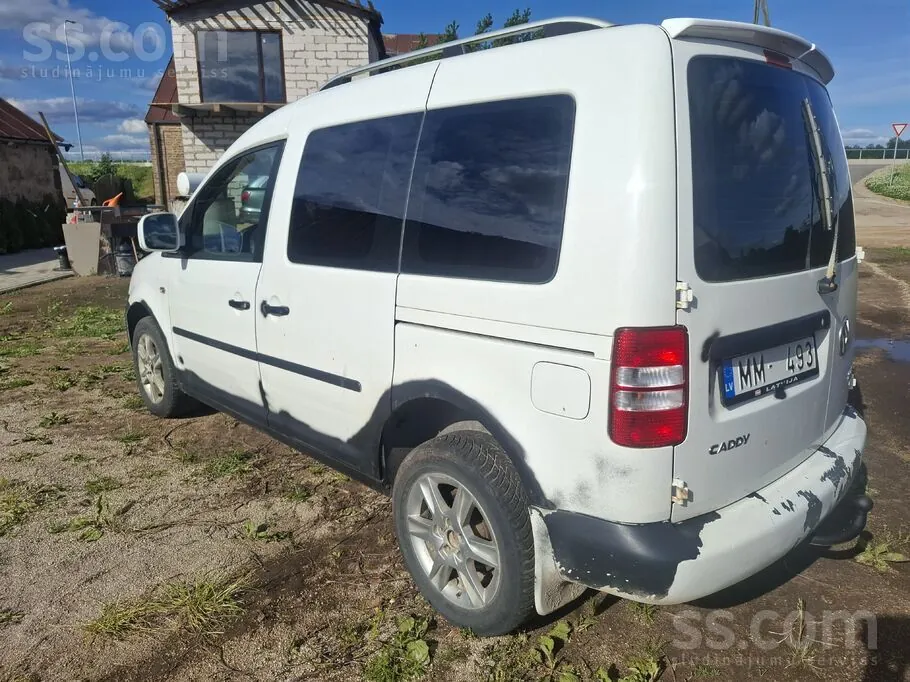 Volkswagen Caddy 2011 photo 3