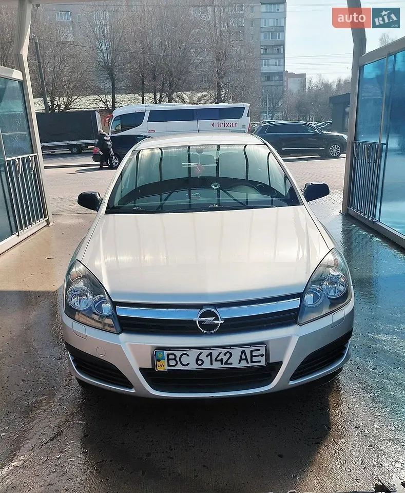 Opel Astra 2006 photo 2