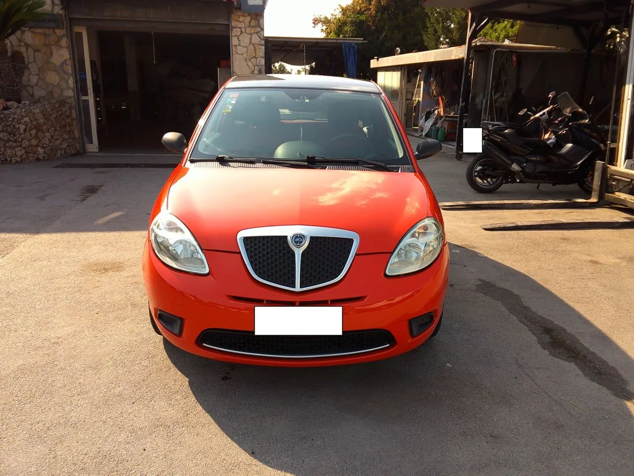 Lancia Ypsilon