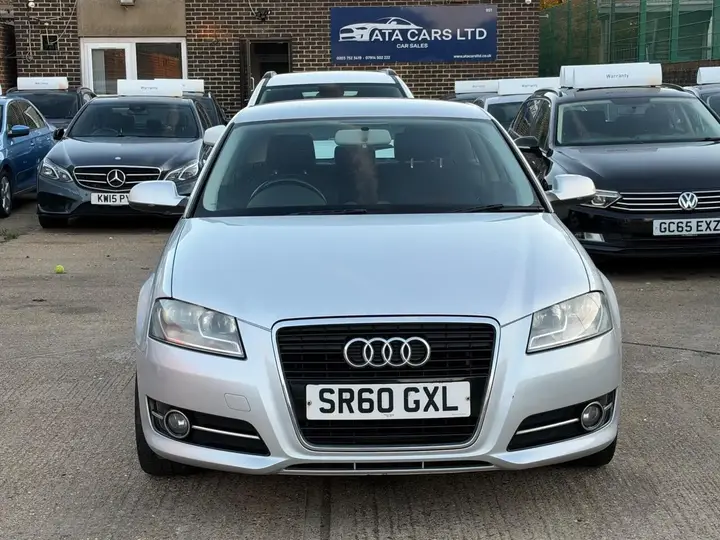 Audi A3 2010 photo 3