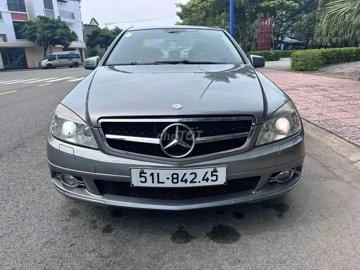 Mercedes-Benz C-Class 2010 photo 4