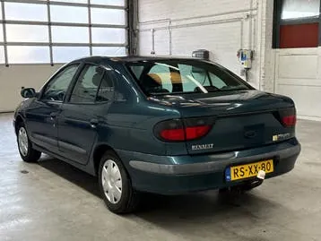 Renault Mégane 1997 photo 3
