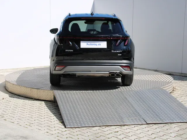 Hyundai Tucson 2024 photo 3