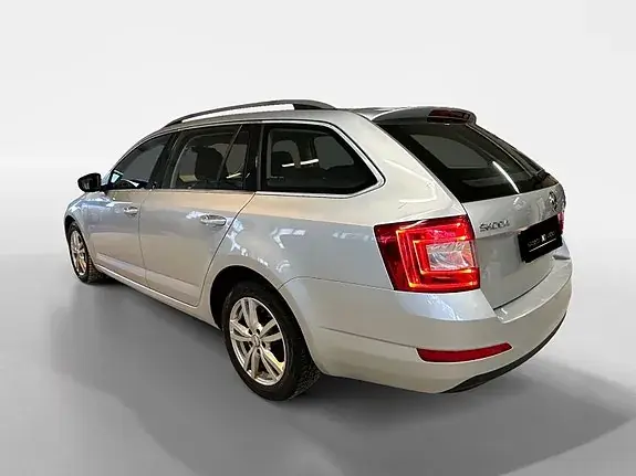 Skoda Octavia 2017 photo 5