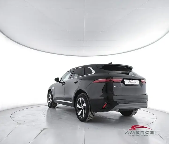 Jaguar F-Pace 2022 photo 4