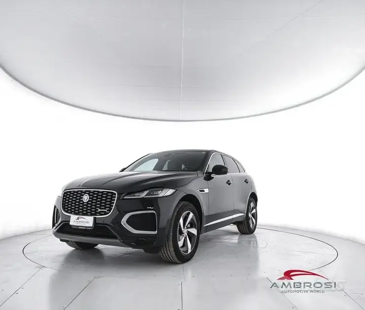 Jaguar F-Pace