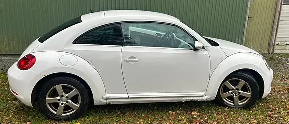 Volkswagen Beetle 2012 photo 4