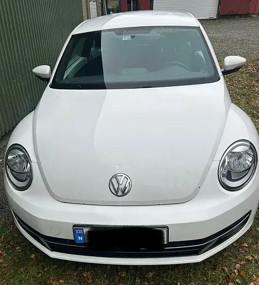 Volkswagen Beetle 2012 photo 2