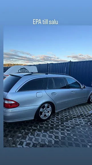 Mercedes-Benz 200 E