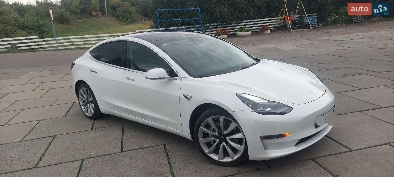 Tesla Model 3 2019 photo 5