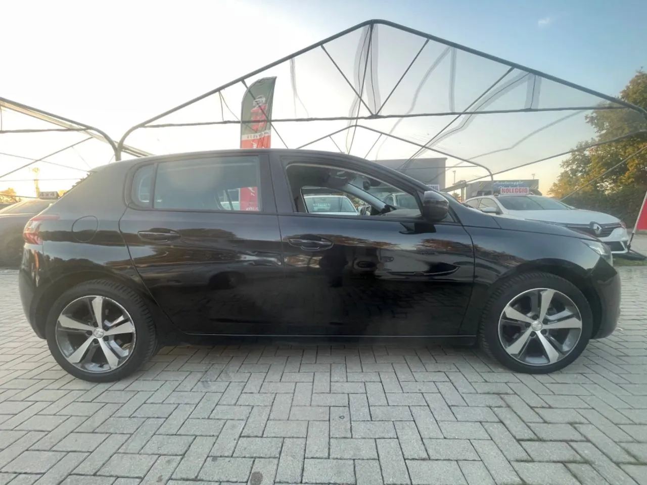 Peugeot 308 2016 photo 3
