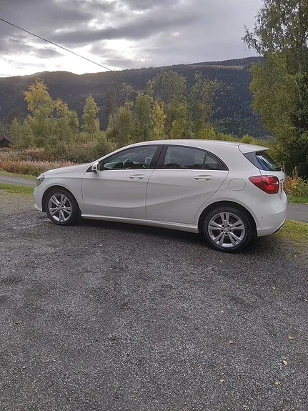 Mercedes-Benz A200 D 2016 photo 4