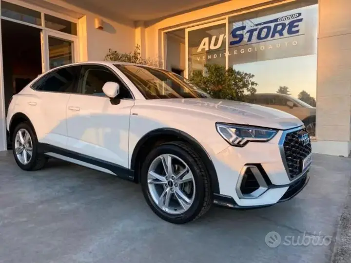 Audi Q3 2021 photo 5