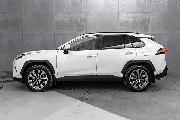 Toyota Rav4 2022 photo 2
