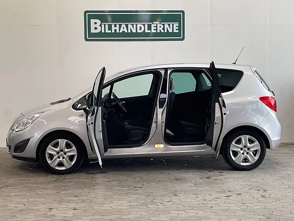 Opel Meriva 2012 photo 4