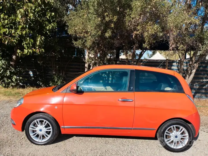 Lancia Ypsilon 2010 photo 3