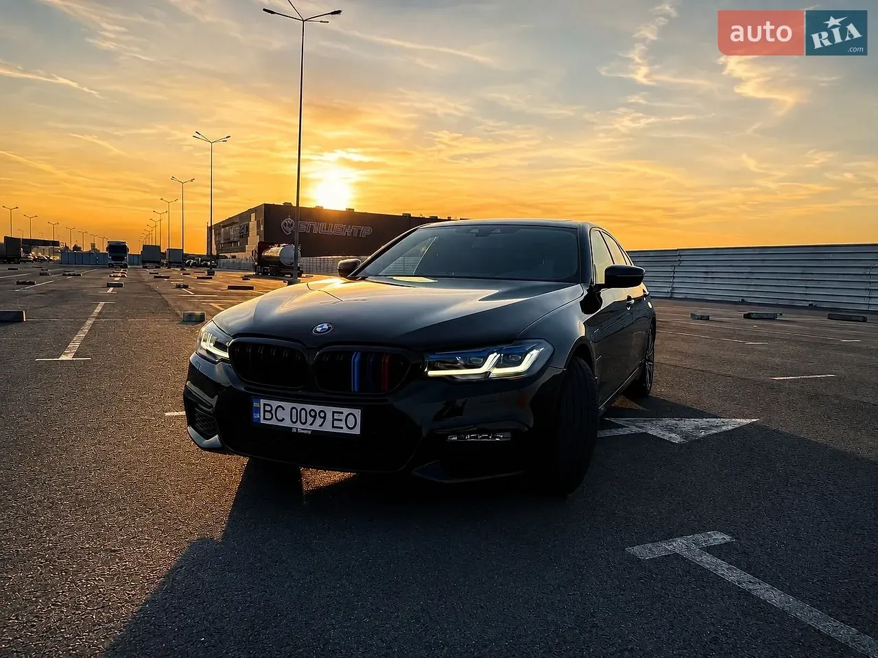 BMW 5 Series 2018 photo 4
