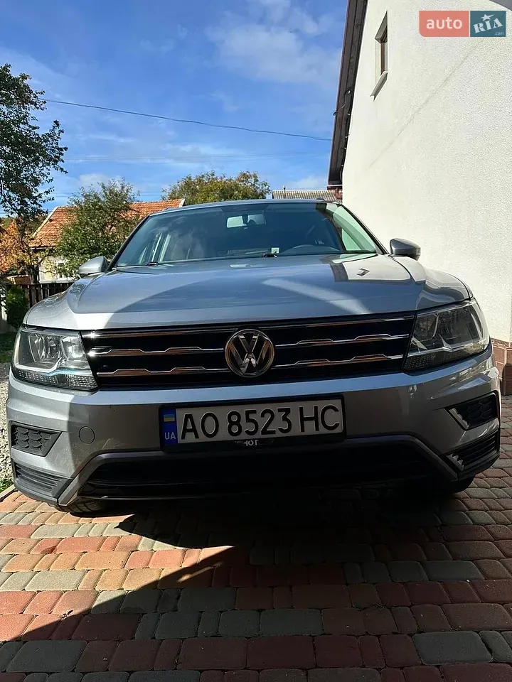Volkswagen Tiguan 2019 photo 2