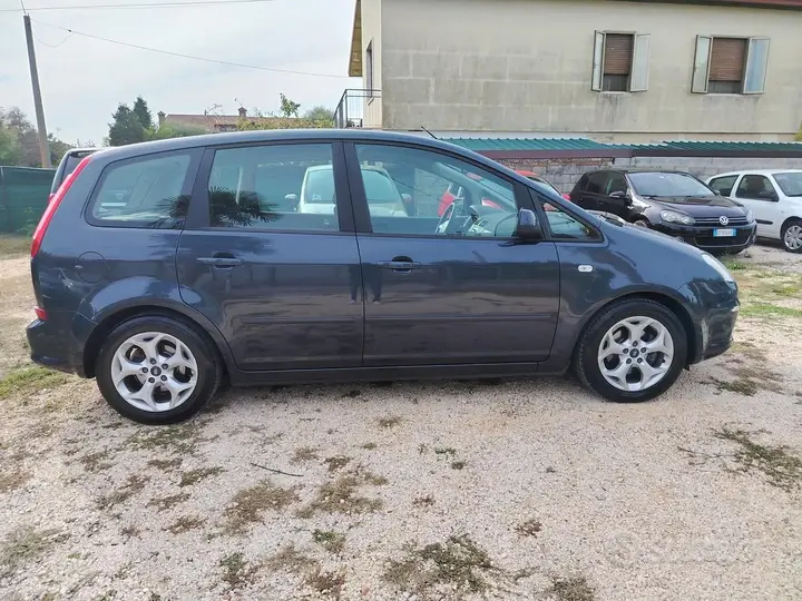 Ford C-Max 2010 photo 4