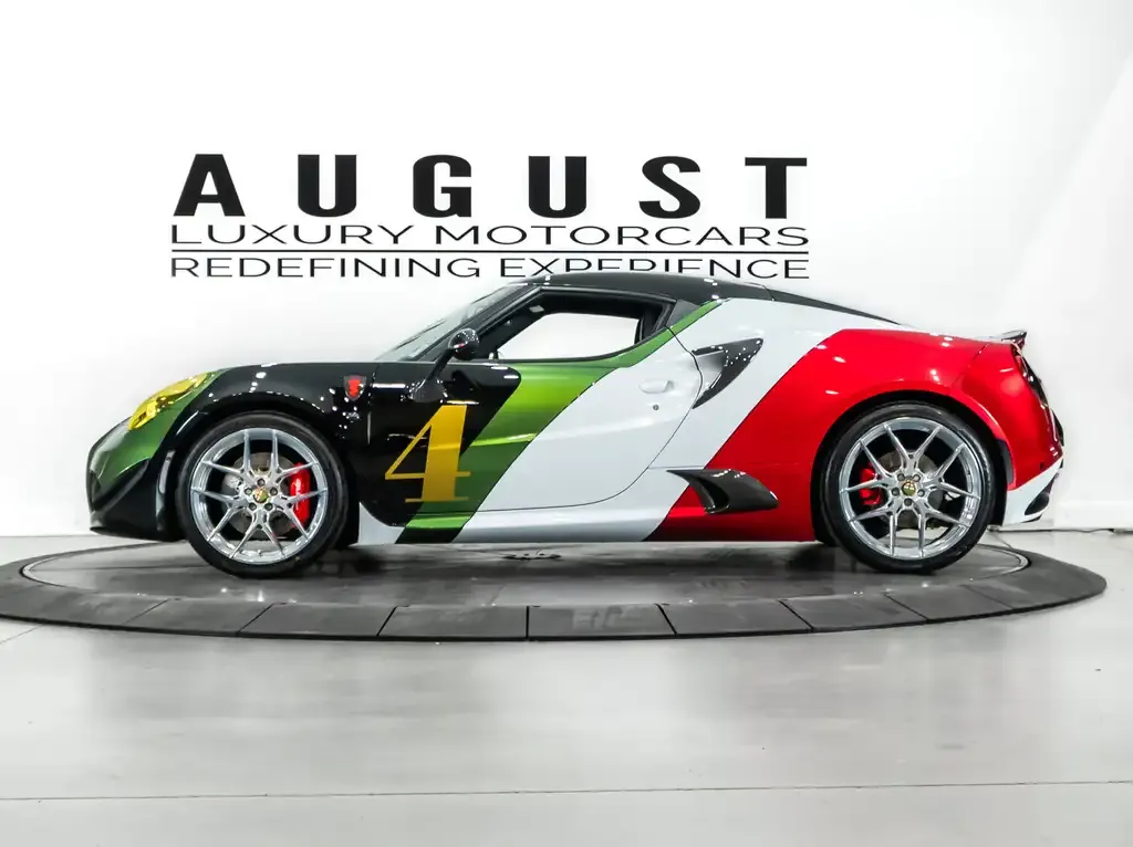 Alfa Romeo 4C 2016 photo 4