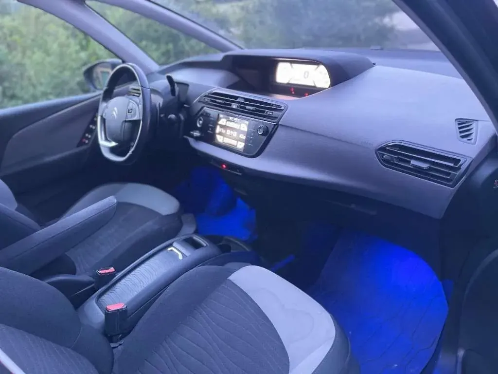 Citroen C4 Picasso 2013 photo 3