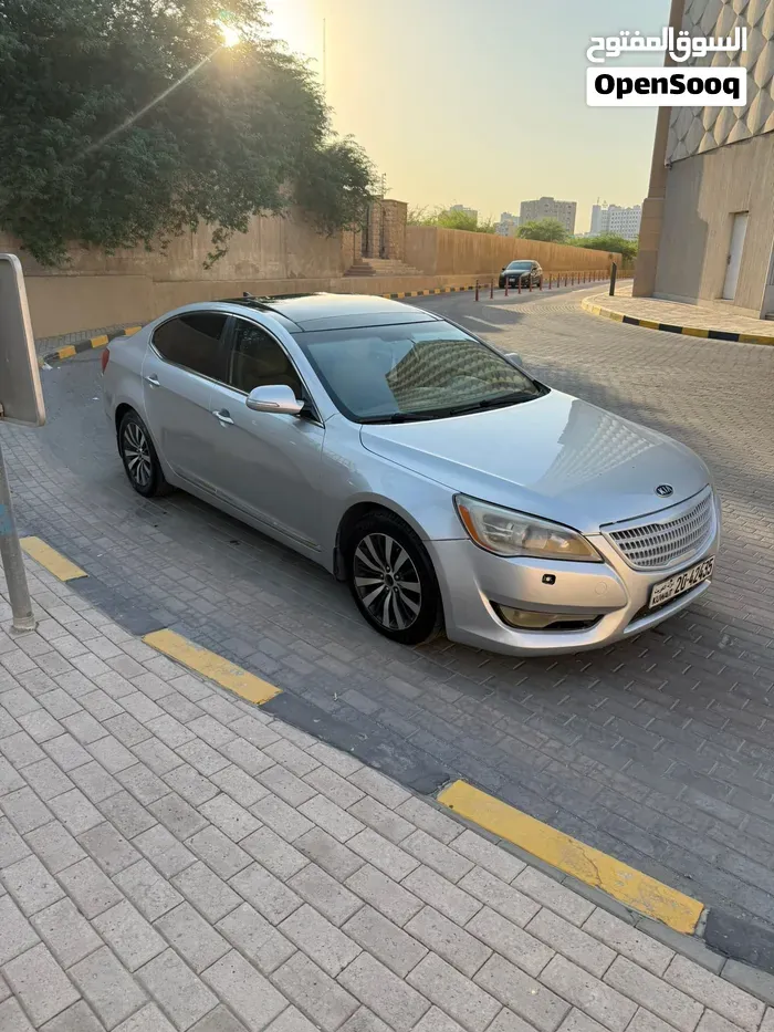 Kia Cadenza 2013 photo 2