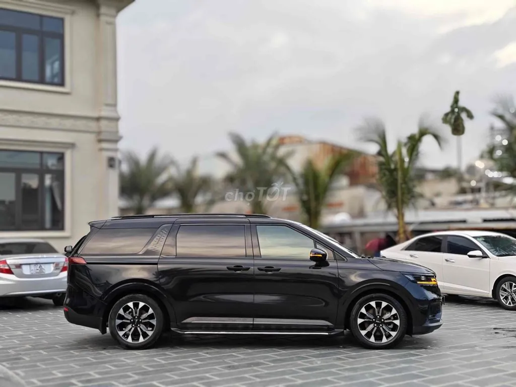 Kia Carnival 2022 photo 4