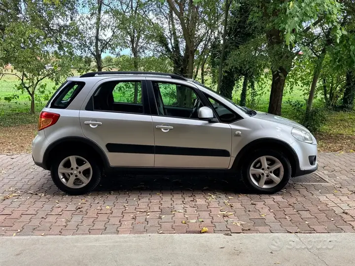 Suzuki Sx4 2009 photo 2