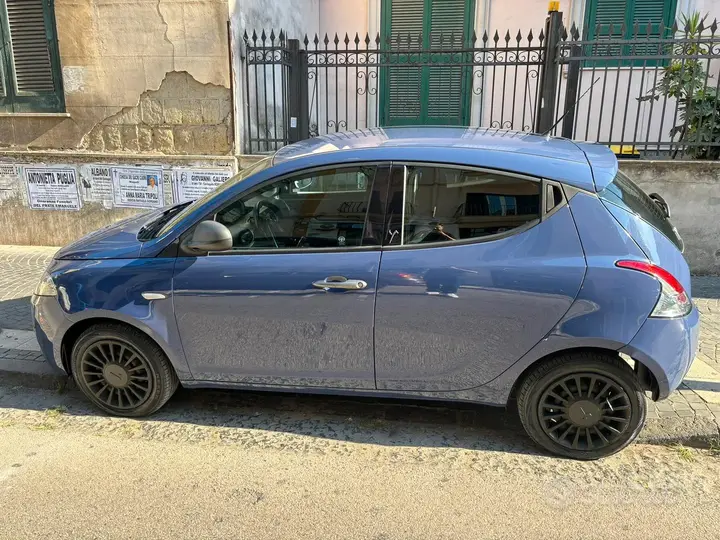 Lancia Ypsilon 2017 photo 3