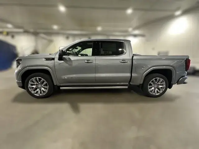 GMC Sierra 1500 2026 photo 2